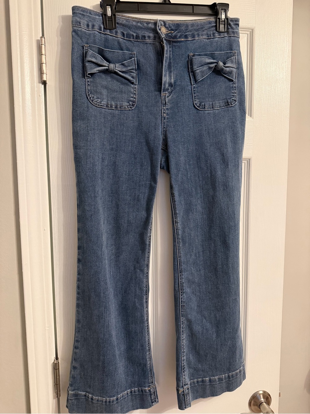 CHARLIE B Blue Denim Ankle Flare Jeans with Bow Patch Pockets